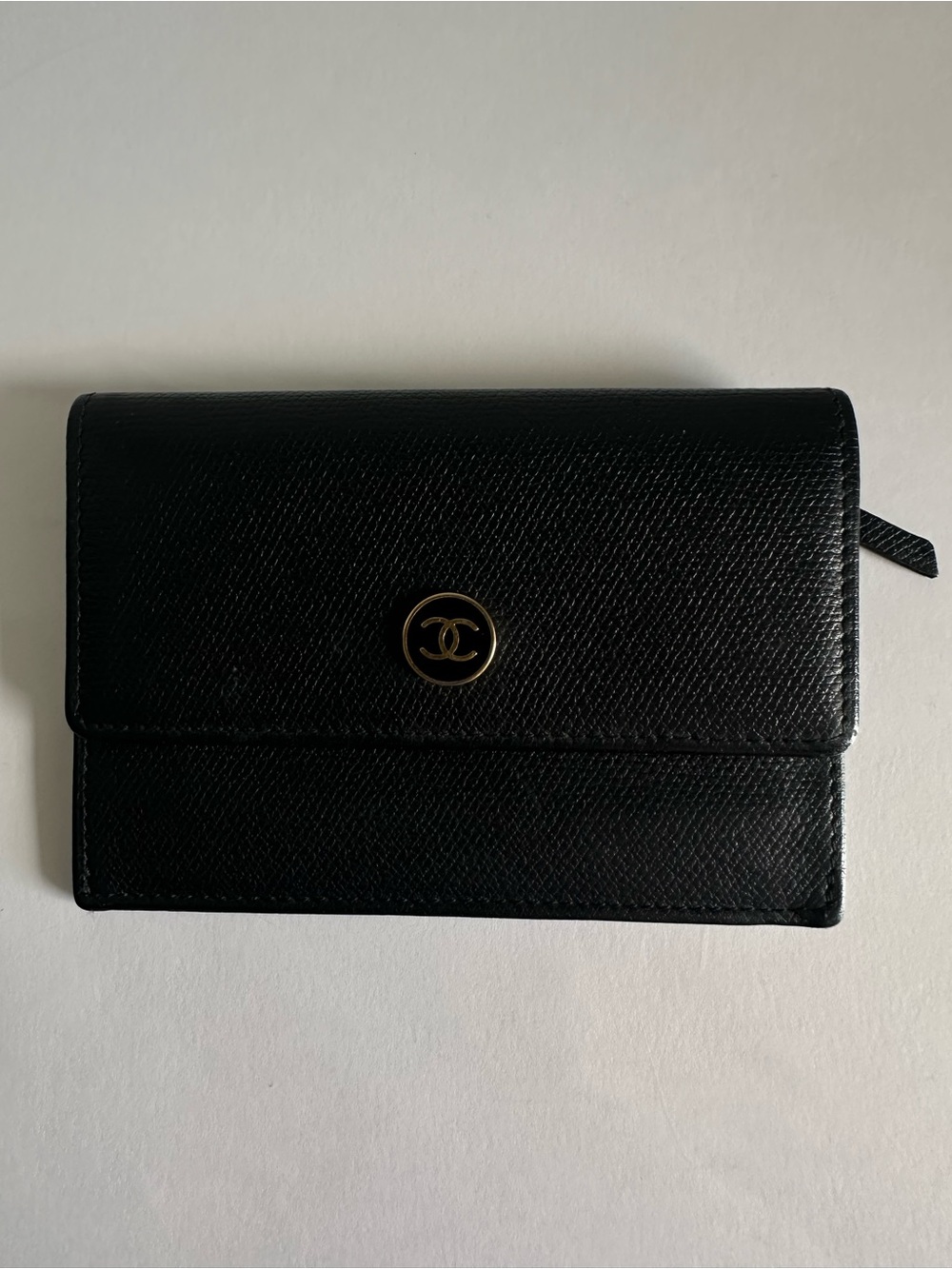 Vintage CHANEL Coco Button Black Caviar Leather Compact Wallet 9-Series